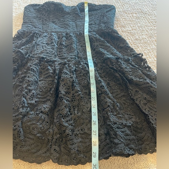 NWT Eva Franco Black Strapless Floral Lace Mini Dress, Ruffle Detail, Formal, 12 - Picture 9 of 16